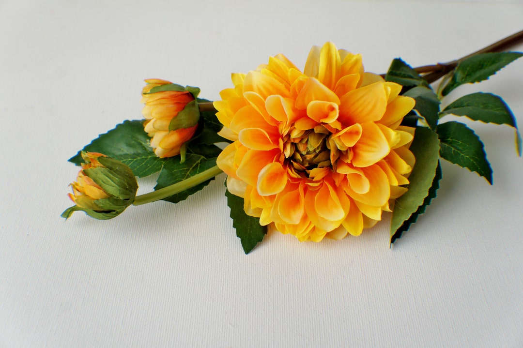 Large Dahlia Spray Silk Flower Yellow Artificial Wedding Flowers Table