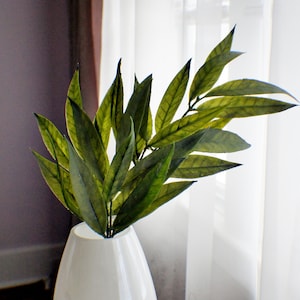 22&quot; White Willow stem, Green Stem, Greenery, Faux Willow Spray, Artificial Flowers, Floral stems, Flower Bunch, Home Accents, Wedding Greens