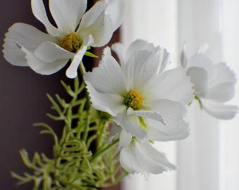 25 ""Weißer Kosmos-künstlicher Blumenstamm, künstliches Gänseblümchen, Vasenfüller."