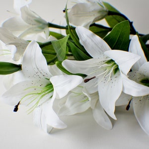 20" Easter Lily Bush, Realtouch Faux Lilies, Artificial Bridal Bouquet ...