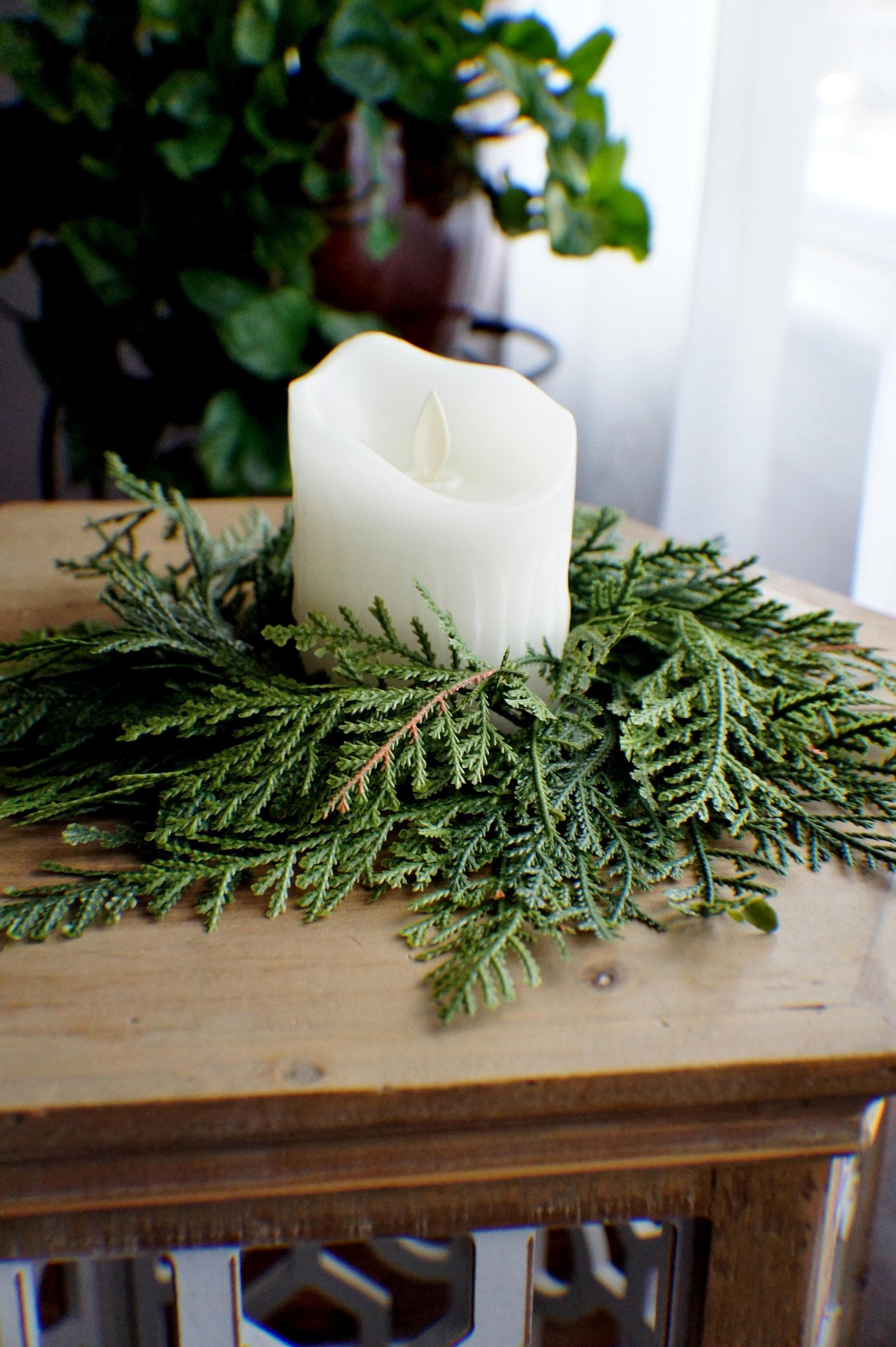 レッドキャンドルリングリース - 23x23x5cm センターピース用