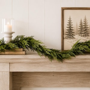 40 Zoll (ca. 100 cm) lange künstliche Zedernholzgirlande, winterliche Zedernholzgirlande, Weihnachtsgirlande für den Kaminsims, festliche Kaminsimsdekoration, Weihnachtsdekoration im Landhausstil Bild 2