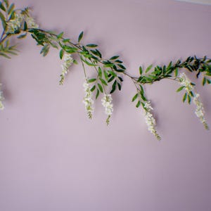 Wisteria Flower Garland, Artificial Flowers, Vines, Flower Garland, Rustic Wedding Decorations, Home Decorations, Party Decorations,