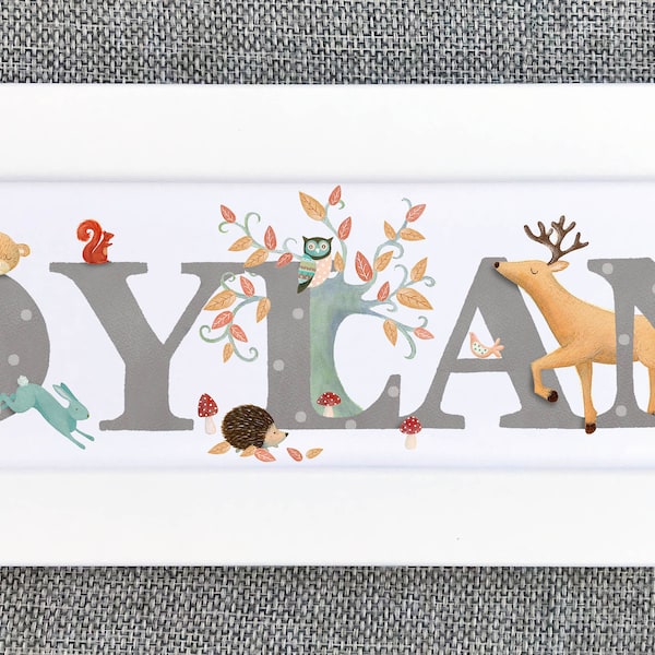 Targa per porta - Targa con nome per bambini con animali del bosco, illustrazione, cornice con nome, decorazione personalizzata per la cameretta dei bambini, regalo per bambini