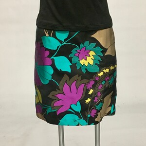 Beautiful Vintage ESCADA Black and Bright Floral Silk Skirt with Dual Front Pockets image 2