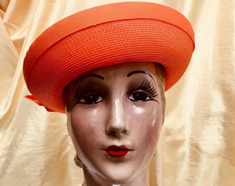 Vintage 60s Orange Straw Breton Style Pillbox Hat~Grosgrain Band at Top of Upturned Brim~Wide Bow at Back~Timeless Classic Style~Jackie O