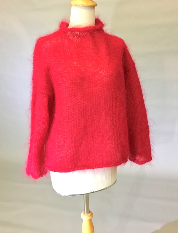 Vintage 1980s Hand Knit Baby Mohair Sweater~Light