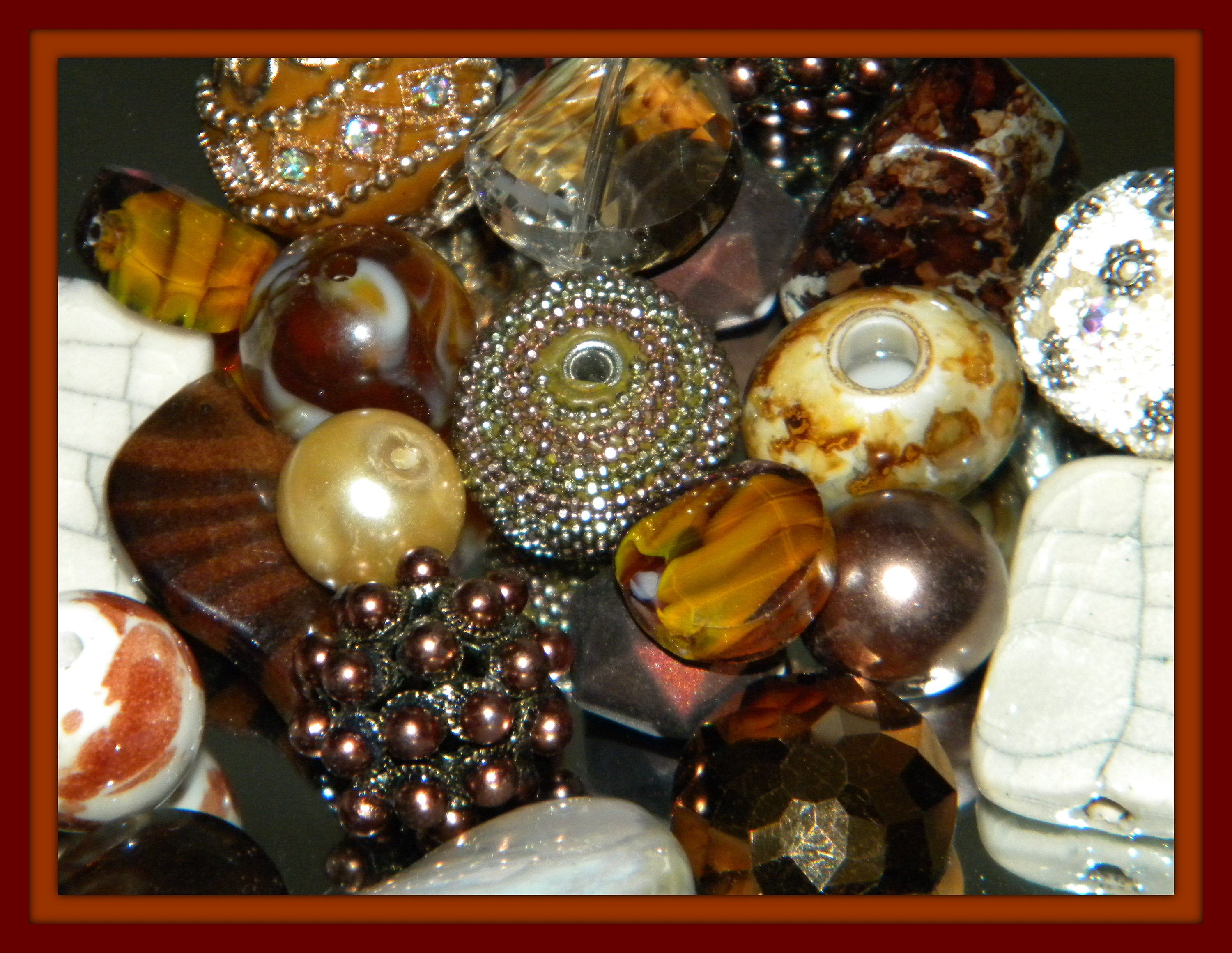 New 20/pc Coffee MOCHA BROWN'S /Beige/Tan Mixed Jesse James beads Loose Random Mixed lot of different sizes & shapes and colors 6mm-20mm