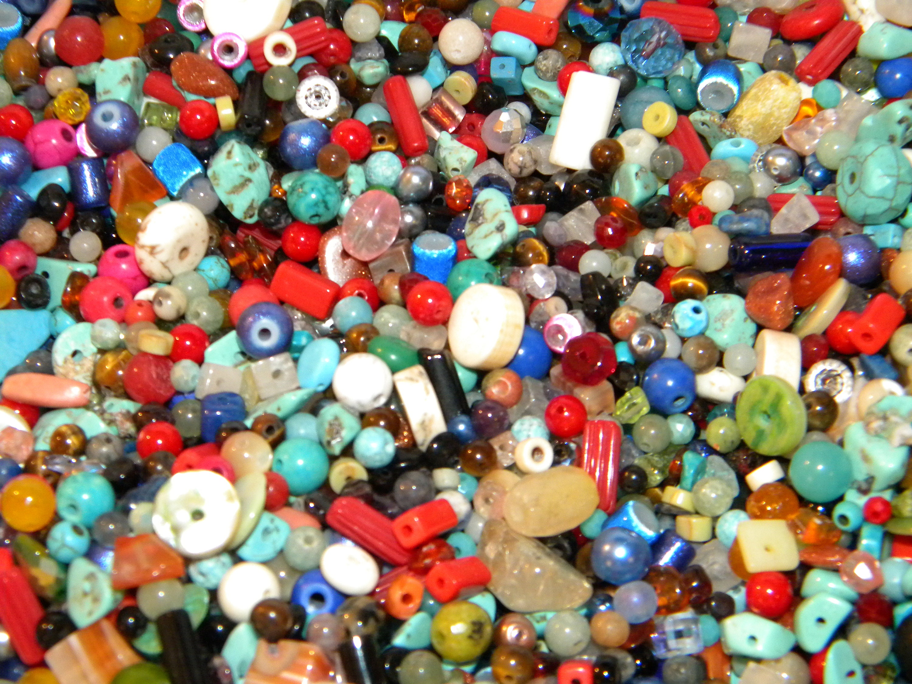 New 1/Pound(1000's Petite Mixed Beads 2mm-8mm Multi-Colored Loose Beads,  Assorted Sizes, Shape & Colors Glass, Gemstone, Stone, Pearls - Yahoo  Shopping