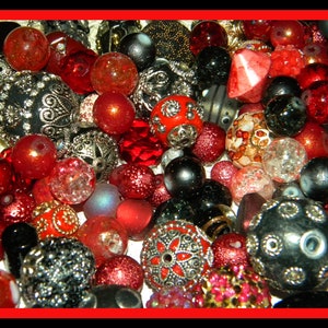 NEW 20/pc Jesse James beads Red/Black Mixed Loose Randomly picked Mix Bag of 6mm-20mm different sizes & shapes