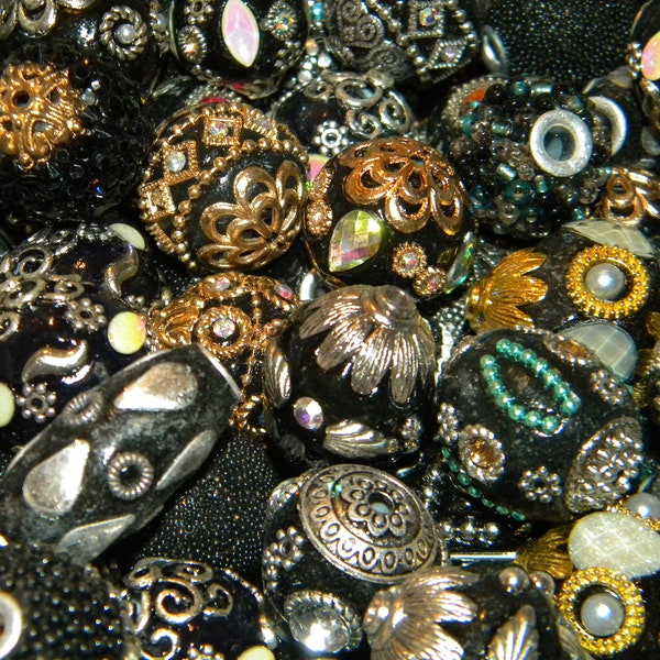 New 10/pc Black Mixed BOHO / ELITE Jesse James Loose bead Random Mixed Bag of different sizes & shapes 15mm-25mm, Handmade Kashmiri Beads