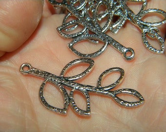 100X Flower Antique Silver Charms Pendants for Jewelry Making DIY 21*18mm 100X Flower Antique Silver Charms Pendants for Jewelry Making DIY 21*18mm