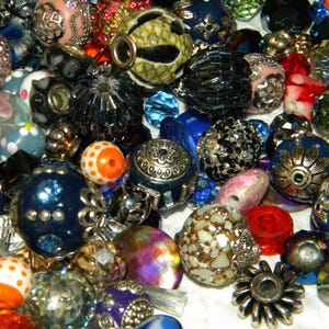 NEW 40/Pc Jesse James Beads Randomly Picked sizes & Colors Lot 6mm-25mm Mixed Style beads lot, Jewelry making beads lot, Handmade Kashmiri