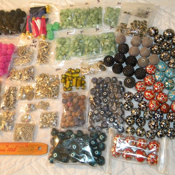 New Huge De-Stashed lot, Mixed supplies Jewelry, crafting beads resin, glass, wood, Jesse JAMES XL Beads charms as pictured lot (X9)