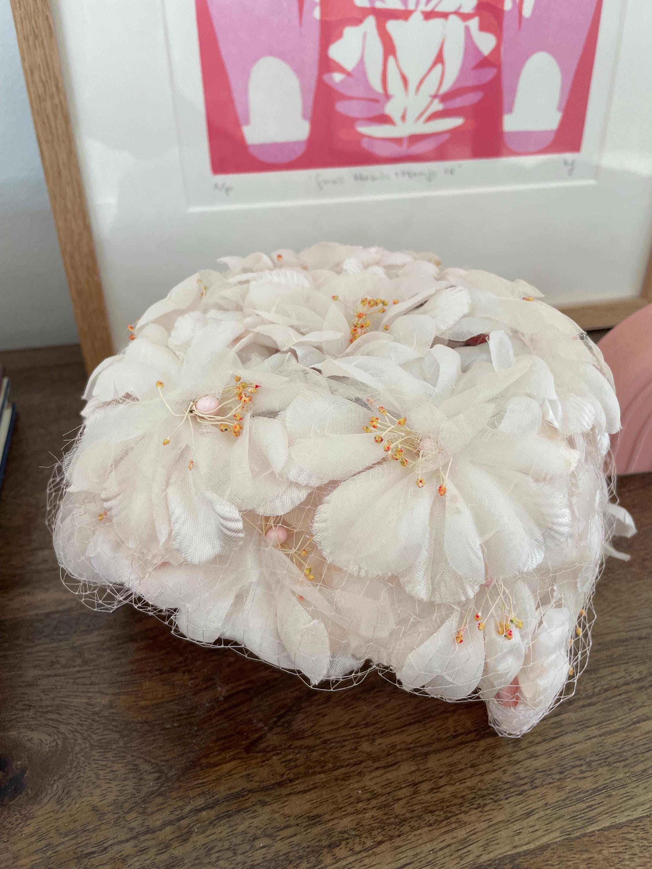Vintage 50s Patrice Floral Ring Hat Pink Silk Flowers Fascinator 1950s Pink Floral Fascinator - Etsy main image 2