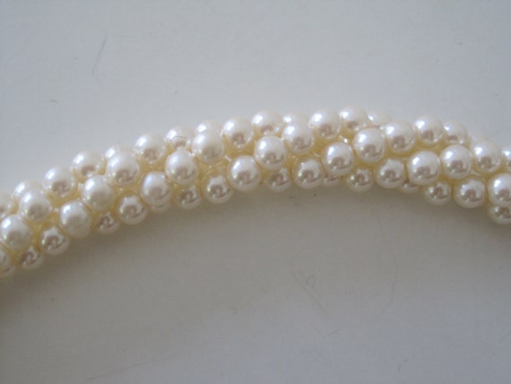 Vintage Pearl Necklace 1950s Necklace with Glass … - image 4