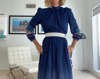 70s Manga Larga Rojo Blanco Azul Punto Geo Estampado Vestido Complacido Pequeño