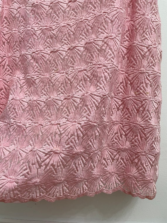 60s Floral Embroidered Scallop Hem Pastel Pink Sh… - image 7