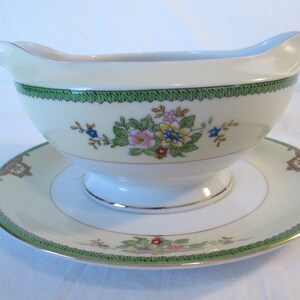 Vintage Meito China Gravy Boat with Attached Underplate, Easter, Mother&#39;s Day, Gift, Wedding, Shabby, Farmhouse,  Cottage Chic