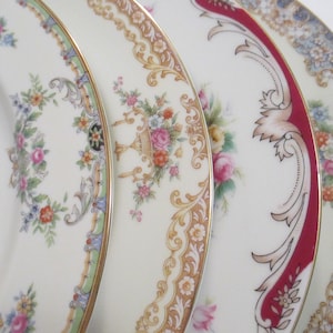 Vintage Mismatched China Dinner Plates, Holidays, Birthday, Wedding, Shabby, Farmhouse, Cottage Chic, Family Dinner, Gift - Set of 4