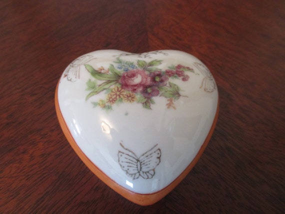 Vintage Occupied Japan Ceramic Heart Trinket Box with Lid | Etsy