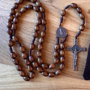St. Benedict Rosary Set with Meditation Book 15 Mysteries of the Rosary image 3