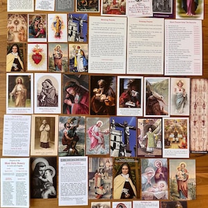 Bundel met 35 katholieke heilige kaarten, traditionele gebeden op de achterkant, kaarten inclusief Heilig Hart, Maria, heiligen, Heilig gezicht enz., Geweldig katholiek cadeau
