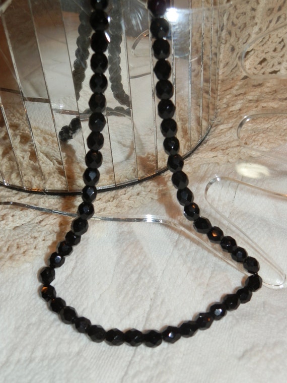 Vintage Black Glass Beads Choker Necklace MCM Fun… - image 1