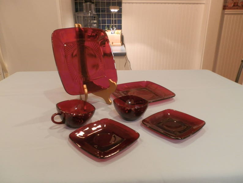 Vintage Red Anchor Hocking Cups/saucers Luncheons Square Etsy
