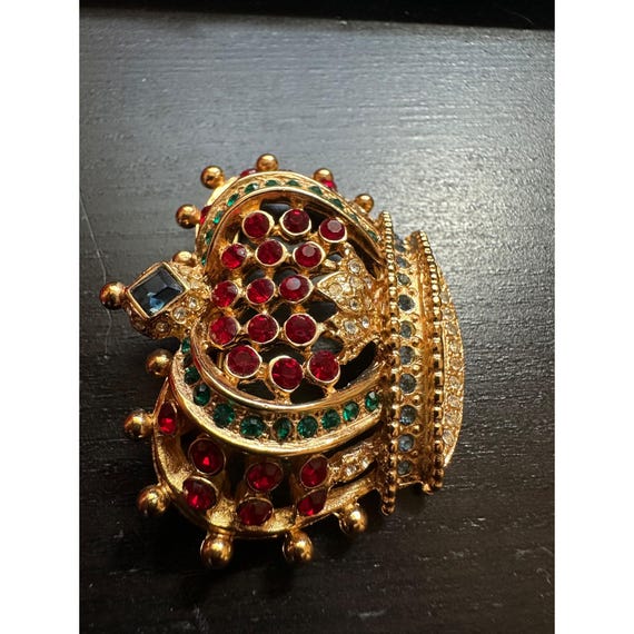Vintage KJL Kenneth Jay Lane Crown Pin Brooch Gol… - image 4