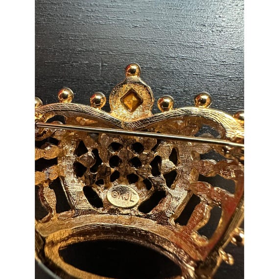 Vintage KJL Kenneth Jay Lane Crown Pin Brooch Gol… - image 6