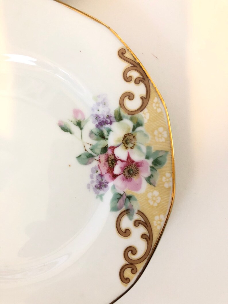 Set of 4 Vintage Floral B /& B Plates TK Thun