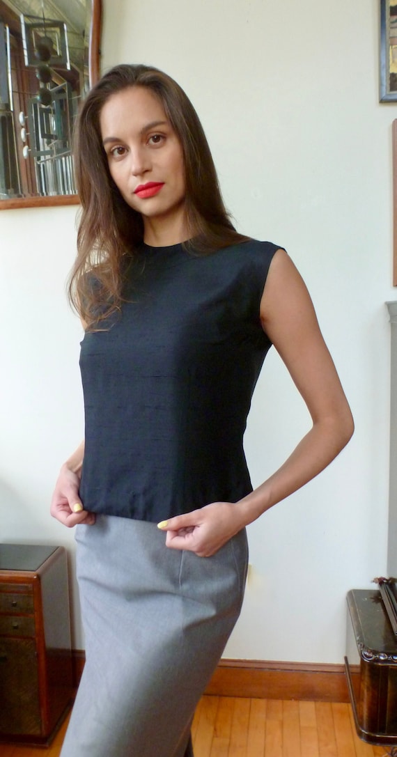 1960s Vintage Couture Black Thai Silk Sleeveless B