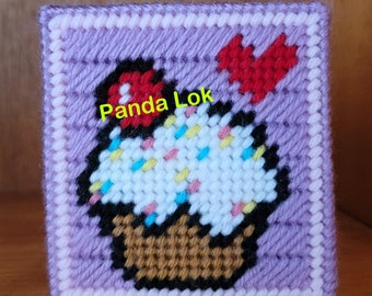 Cupcake and Heart Plastic Canvas Trinket Box PDF Pattern Only - Instant Download *This is NOT a finished product*