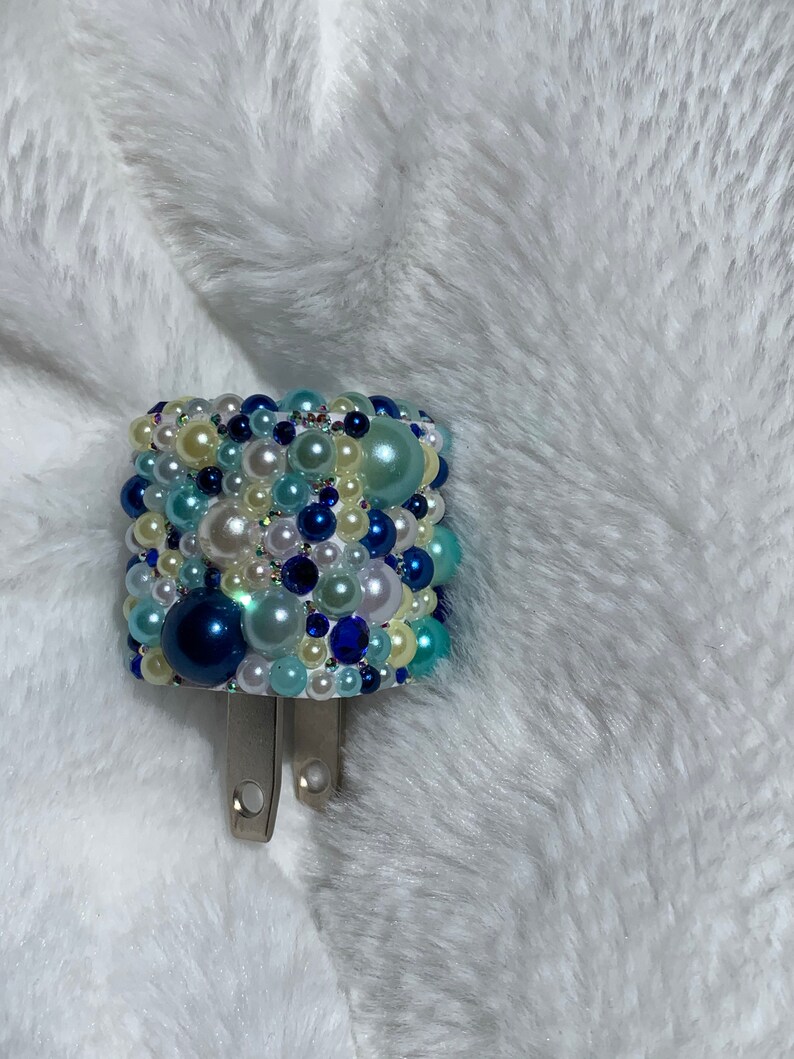 Rhinestone and Pearl multi port usb phone charger