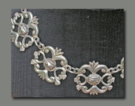 Mexican Silver Figural Necklace C. 1920 - Etsy