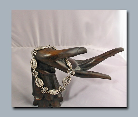 Gorgeous Mid-Century Taxco Mexican Sterling Brace… - image 1