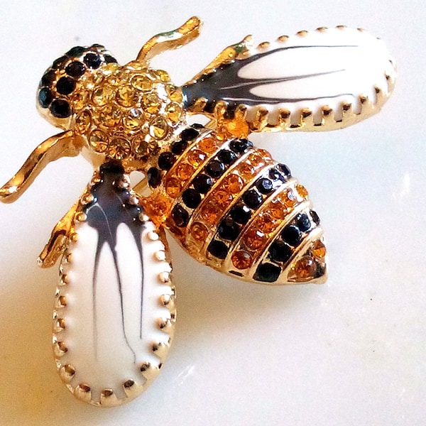 RHINESTONE BEE BROOCH! Adorable Figural Crystal Pin/Accessory! Beautiful Black & White Milk Glass Wings! Buzzing Bright Gold Tone Setting!!!