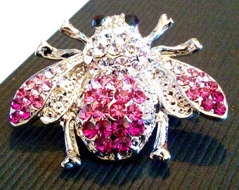 RHINESTONE BEE BROOCH! Signed S L. Adorable, Figural, Insect, Pin/Accessory! Beautiful Clear & Pink Crystals! Buzzing Bright! Silver Plated.