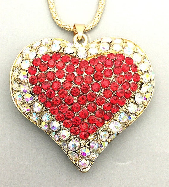 VALENTINE'S HEART NECKLACE! Delicious Eye Candy Bo