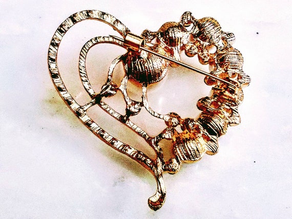 CRYSTAL & PEARL HEART Brooch, Pin, Accessory! Int… - image 9