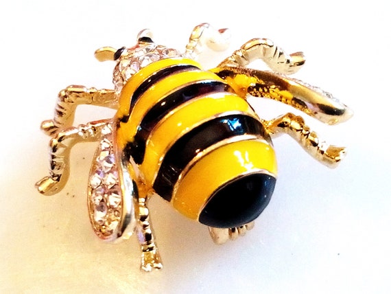RHINESTONE BEE BROOCH! Adorable Figural Pin/Acces… - image 8