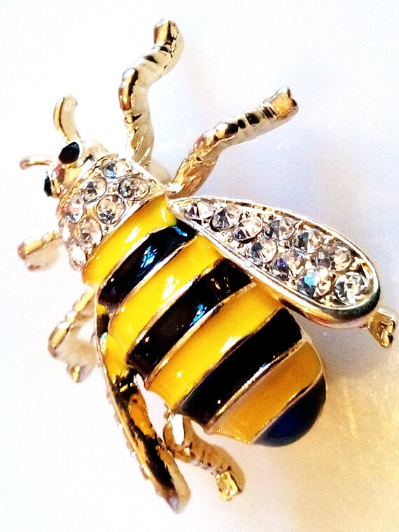 RHINESTONE BEE BROOCH! Adorable Figural Pin/Acces… - image 3