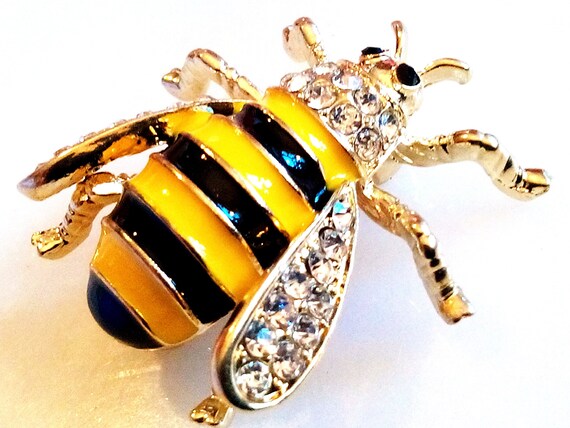 RHINESTONE BEE BROOCH! Adorable Figural Pin/Acces… - image 4