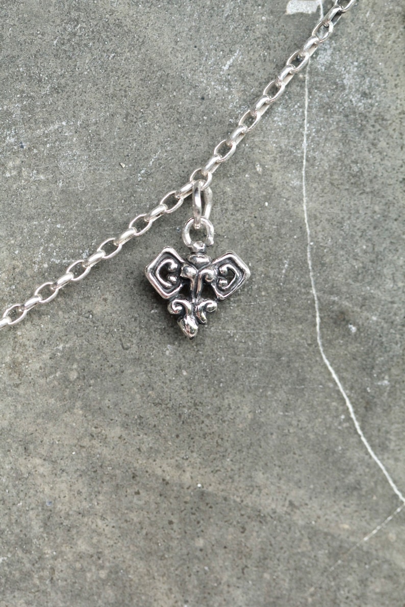 925 Sterling Silver Natural Turquoise Necklace with Boho Style and Charms based on Alchemy and Geometry as well as Flowers