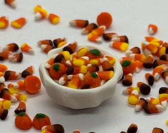 Poppenhuis miniatuur snoep maïskom, Halloween-snoep schaal 1:12, spookachtig poppenhuisdecor, kleine Trick or Treat, polymeerklei mini-voedseldessert