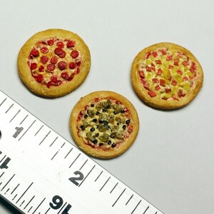 Dollhouse Miniature Pizzas, Polymer Clay Food