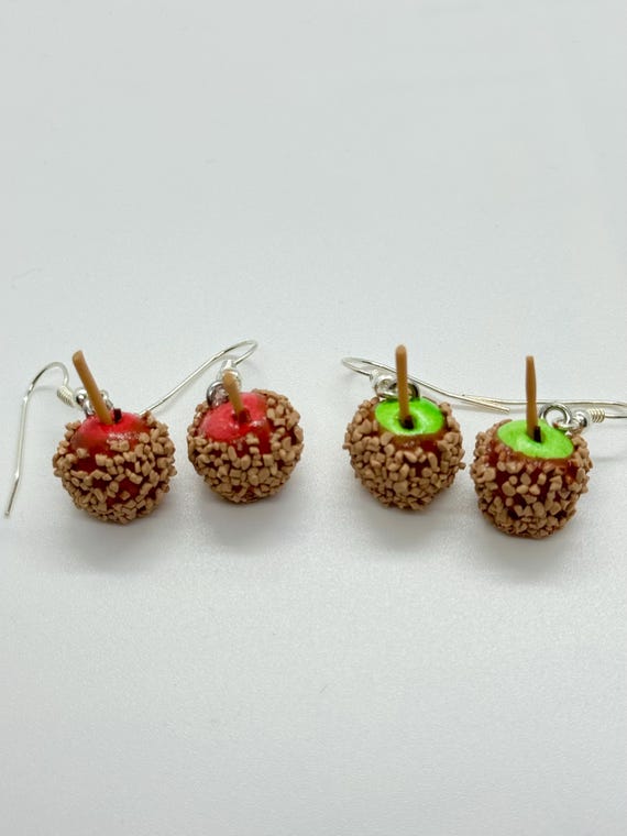 Caramel Apple Earrings, Green or Red Polymer Clay Fall Jewelry, Halloween Treat Earring Hooks, Handmade Food Jewelry, Autumn Food Accessory