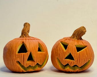 Casa delle bambole in miniatura, zucca di Halloween, decorazioni per casa delle bambole, casa delle bambole infestata, cibo di Halloween in miniatura, mini decorazioni autunnali