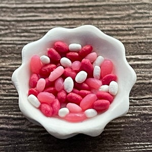 Valentine Miniature Jelly Bean Bowl, Miniature Valentine Candy Bowl, Dollhouse Food, Miniature Sweets, Valentine&#39;s Day Gift, Pink Jelly Bean